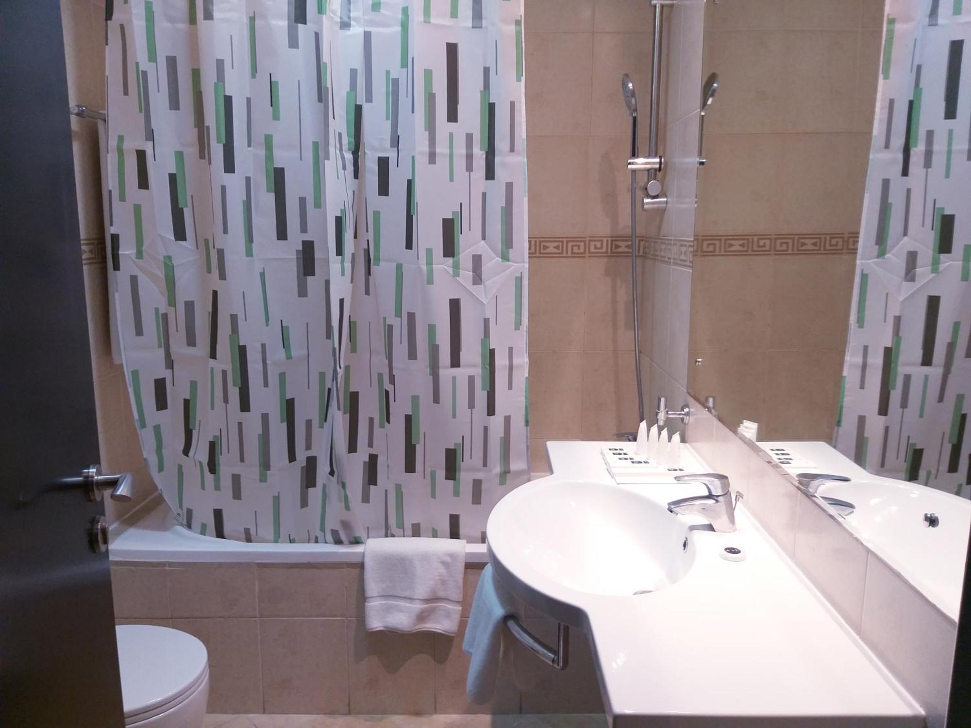 Lovely 1-Bedroom Apartment In The Heart Of Dubai Marina Dış mekan fotoğraf